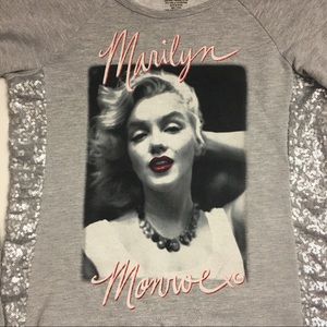 Marilyn Monroe Tops - Marilyn Monroe graphic T Shirt/Junior XL Marilyn Monroe Tops - Marilyn Monroe graphic T Shirt/Junior XL